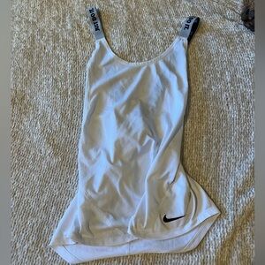 Dri-Fit Elastika Tank - Women's